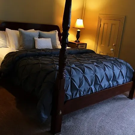 The Mansion Inn-3