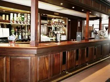 Holiday Inn Cardiff North-2