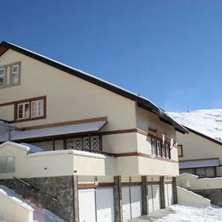Residencial Las Tuyas-2