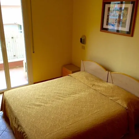 Hotel Reno-2