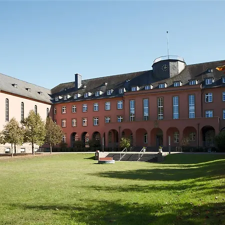 Robert-Schuman-Haus-2