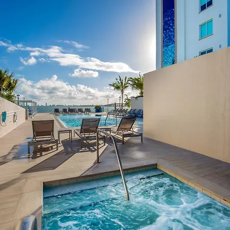 Mare Azur Design District Luxury Apartments-2