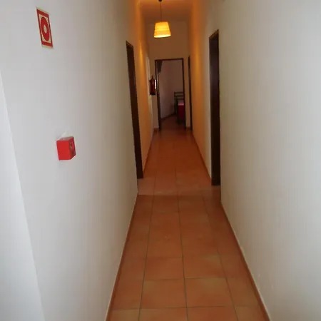 Casa de Hóspedes Celeste by Portugalferias-3