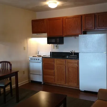 Affordable Suites Charlottesville-3
