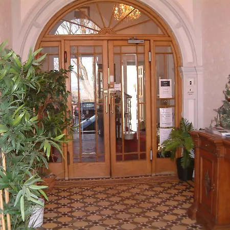 Terrace Hotel-3