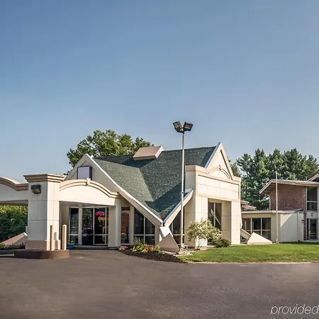 Rodeway Inn Greenfield-2