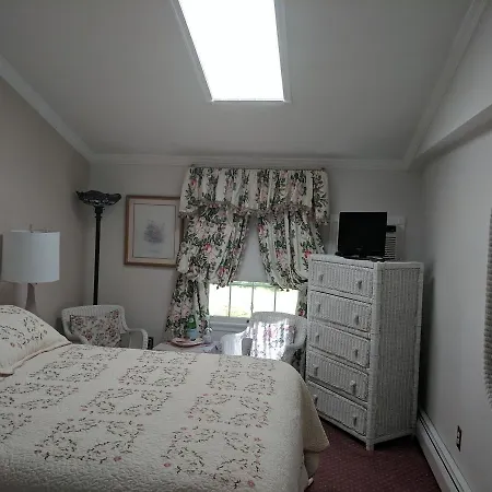 Inn At The Park - The Cottage-2