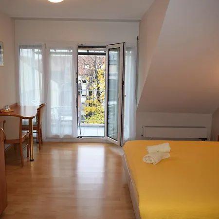 Hotel Locanda-3