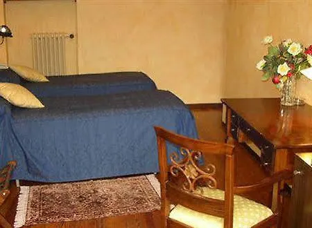 Hotel Regina-3