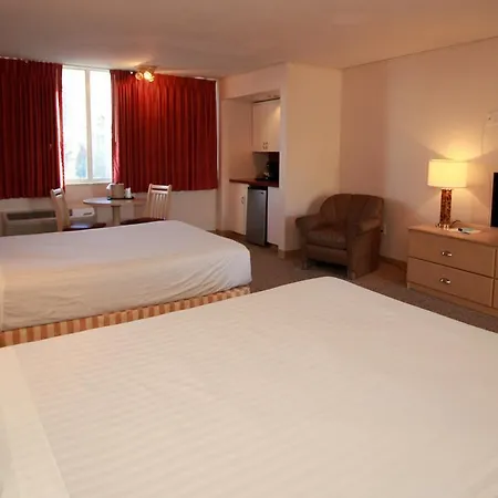 Seaside Inn & Suites-3