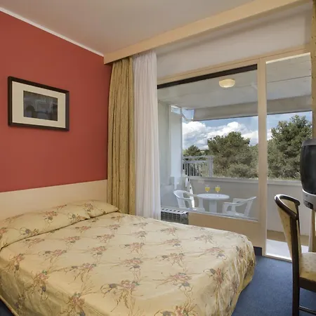 Pical Sunny Hotel By Valamar-2