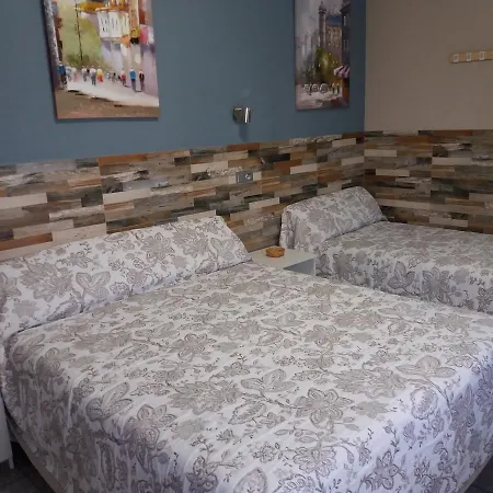 Hostal La Pilarica-3