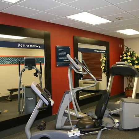 Hampton Inn & Suites Oxford-Anniston-2