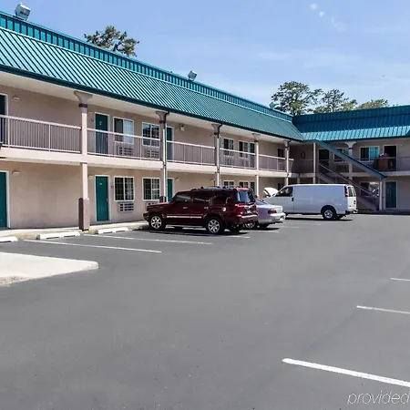Econo Lodge Absecon-2