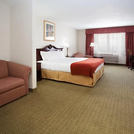 Baymont By Wyndham Belen Nm-2