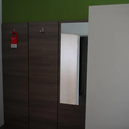 Ruhrstadtarena Hotel-3
