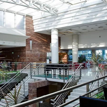 VIP Executive Entrecampos - Hotel&Conference-2