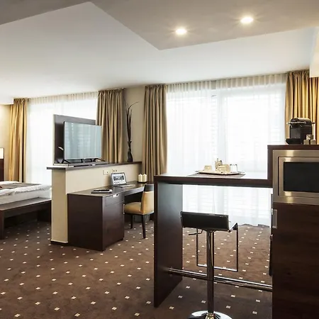Aparthotel Deluxe-3
