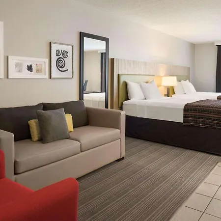 Country Inn & Suites By Radisson, Decorah, Ia-3