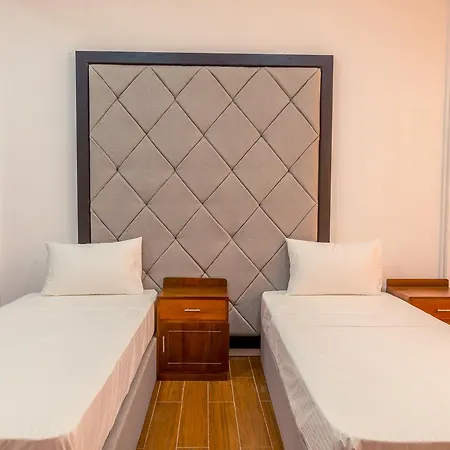 Metro Port City Hotel-3