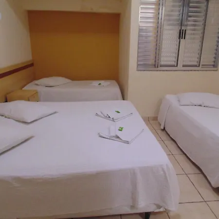 Hotel Makarena-2