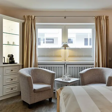 Hotel Uthland-2