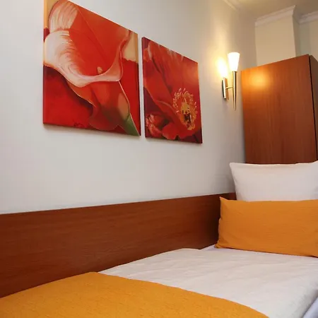 My City Hotel-2