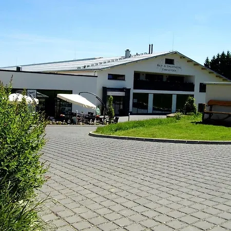 Reit- und Sporthotel Eibenstock-2