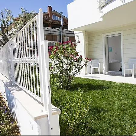 Residence Acquasuite-2