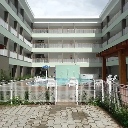 Hotel Green Park-3