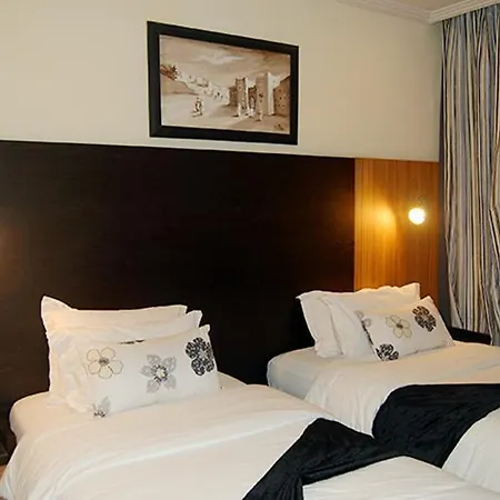 Hotel De La Corniche-2
