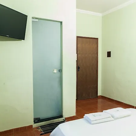 Hotel Oasis-3