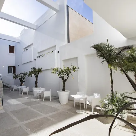 Le Ancore Luxury Apartments-3