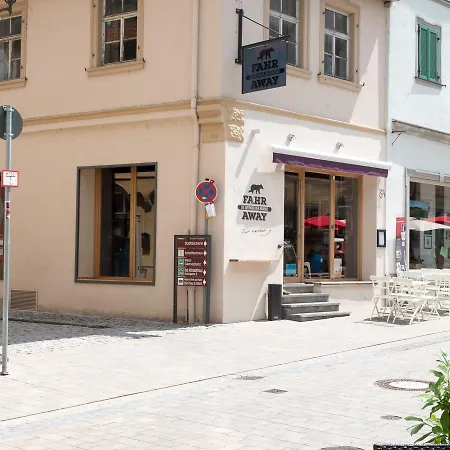 Hotel - Weinbar FAHR AWAY-3
