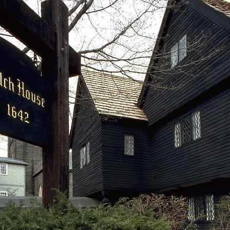 The Salem Inn-3
