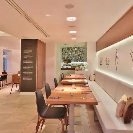 Villa Regent Spa & Wellness-3