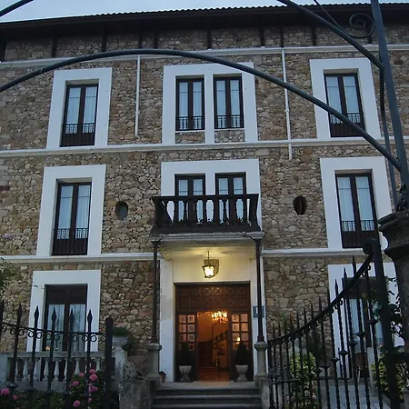 Hotel Luzon-2