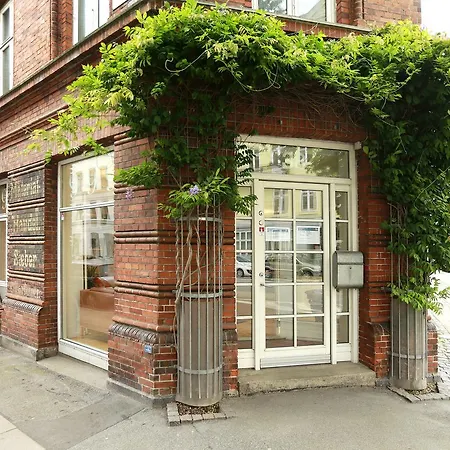 Hotel 9 Sma Hjem-3