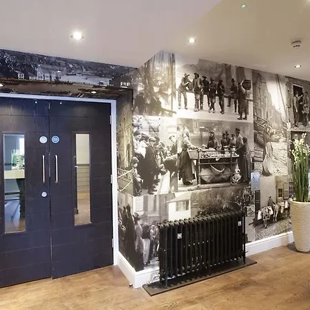The Angel Hotel Wetherspoon-2