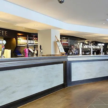 The Angel Hotel Wetherspoon-3