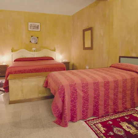 Hotel Centrale-3