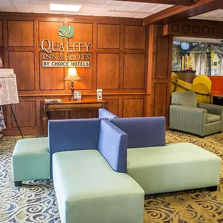 Quality Inn & Suites Rainwater Park-2