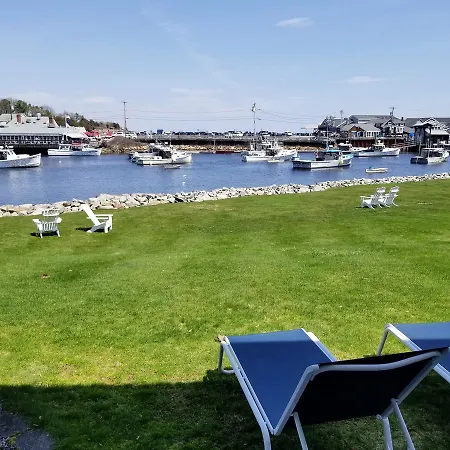 Auberge On The Cove-3