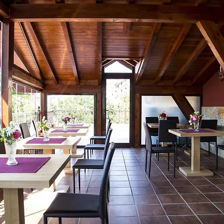 Hotel Mariñerune-2
