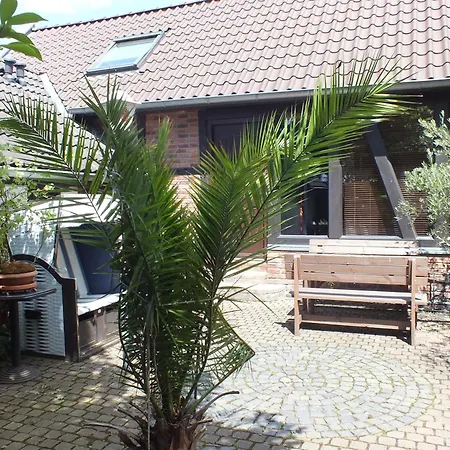 Pension Riverside in Leverkusen Hitdorf am Rhein - Zentral an der A1 und 59-2