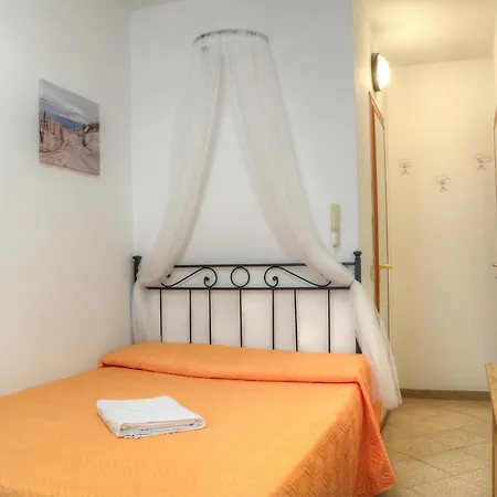 Hotel Villa Lina-3
