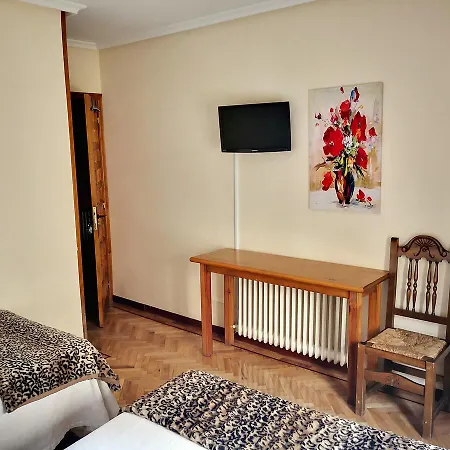 Hostal Alcántara-2