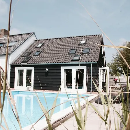 Bed&Breakfast Zeeland-2