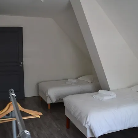 Chambres D'Hotes Les Ecuries De La Source-3