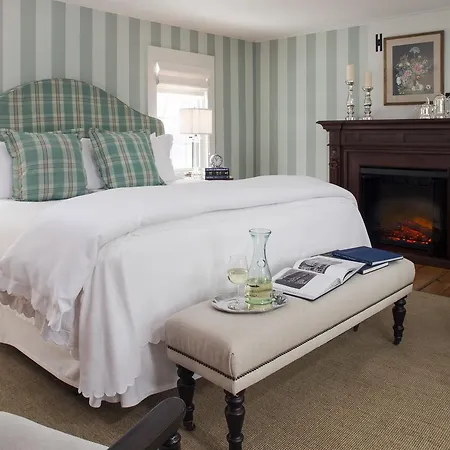 Chatham Gables Inn-3